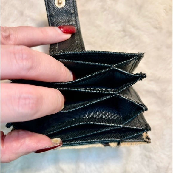 Adorable Wallet Animal Print Faux Fur Snap Close Camel Brown Black 5 Slots - Picture 6 of 11